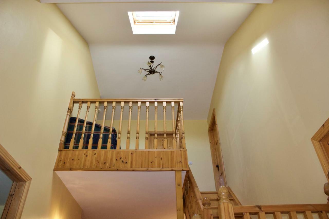 Cuas A' Gamhna Bed & Breakfast Clynacartan Eksteriør bilde